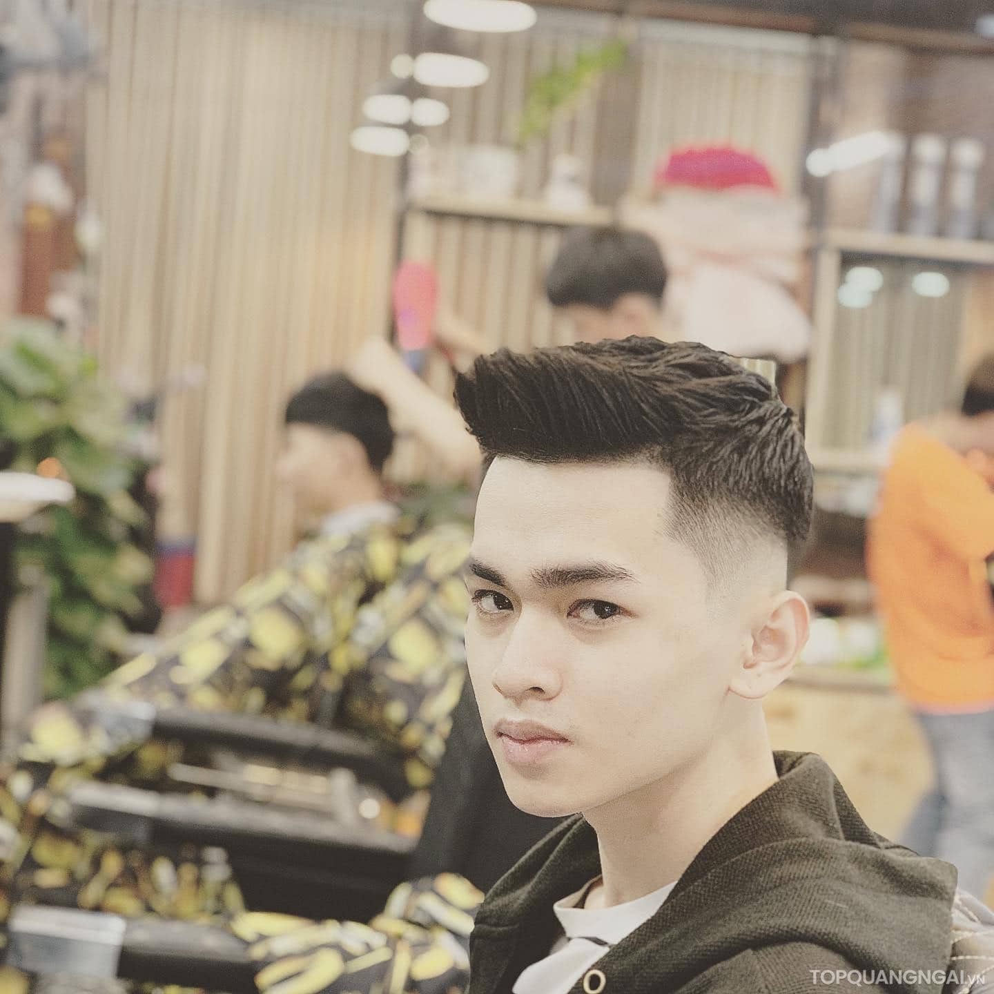 tiệm hớt tóc nam Quảng Ngãi