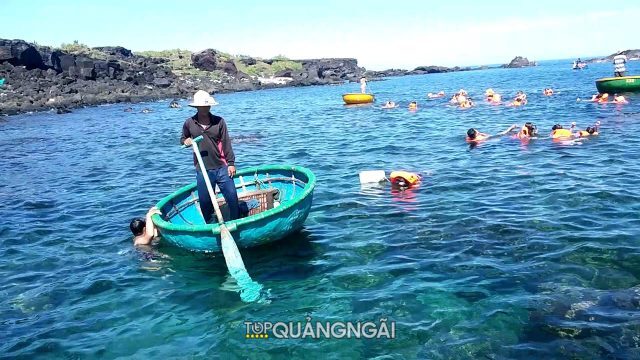 Đảo Bé Lý Sơn - Khám phá thiên đường biển xanh của Quảng Ngãi