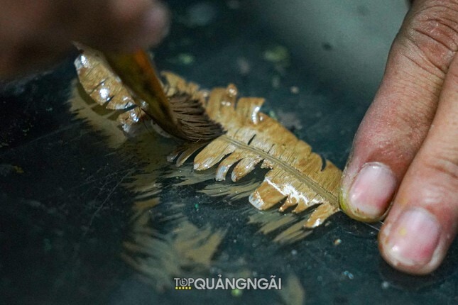 Độc đáo vườn cây giả như thật của anh phụ hồ Quảng Ngãi Độc đáo vườn cây giả như thật của anh phụ hồ Quảng Ngãi