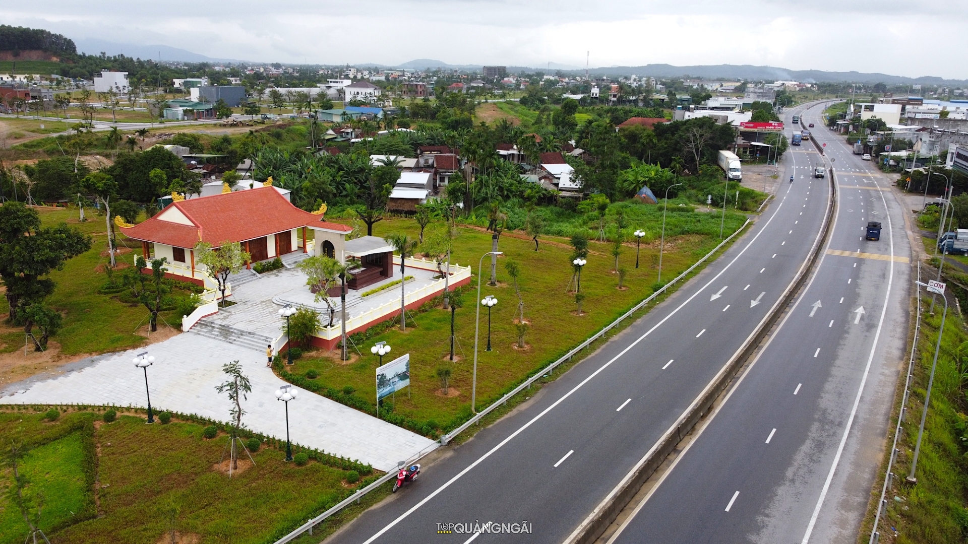 Lê Trung Đình - Chí sĩ yêu nước người Quảng Ngãi Lê Trung Đình - Chí sĩ yêu nước người Quảng Ngãi