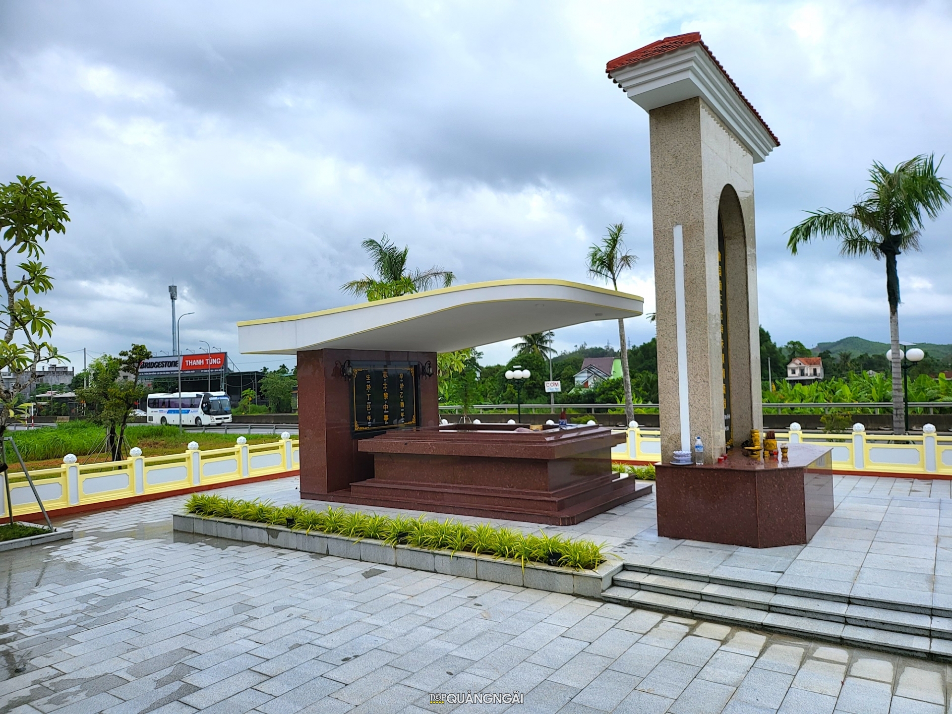 Lê Trung Đình - Chí sĩ yêu nước người Quảng Ngãi Lê Trung Đình - Chí sĩ yêu nước người Quảng Ngãi